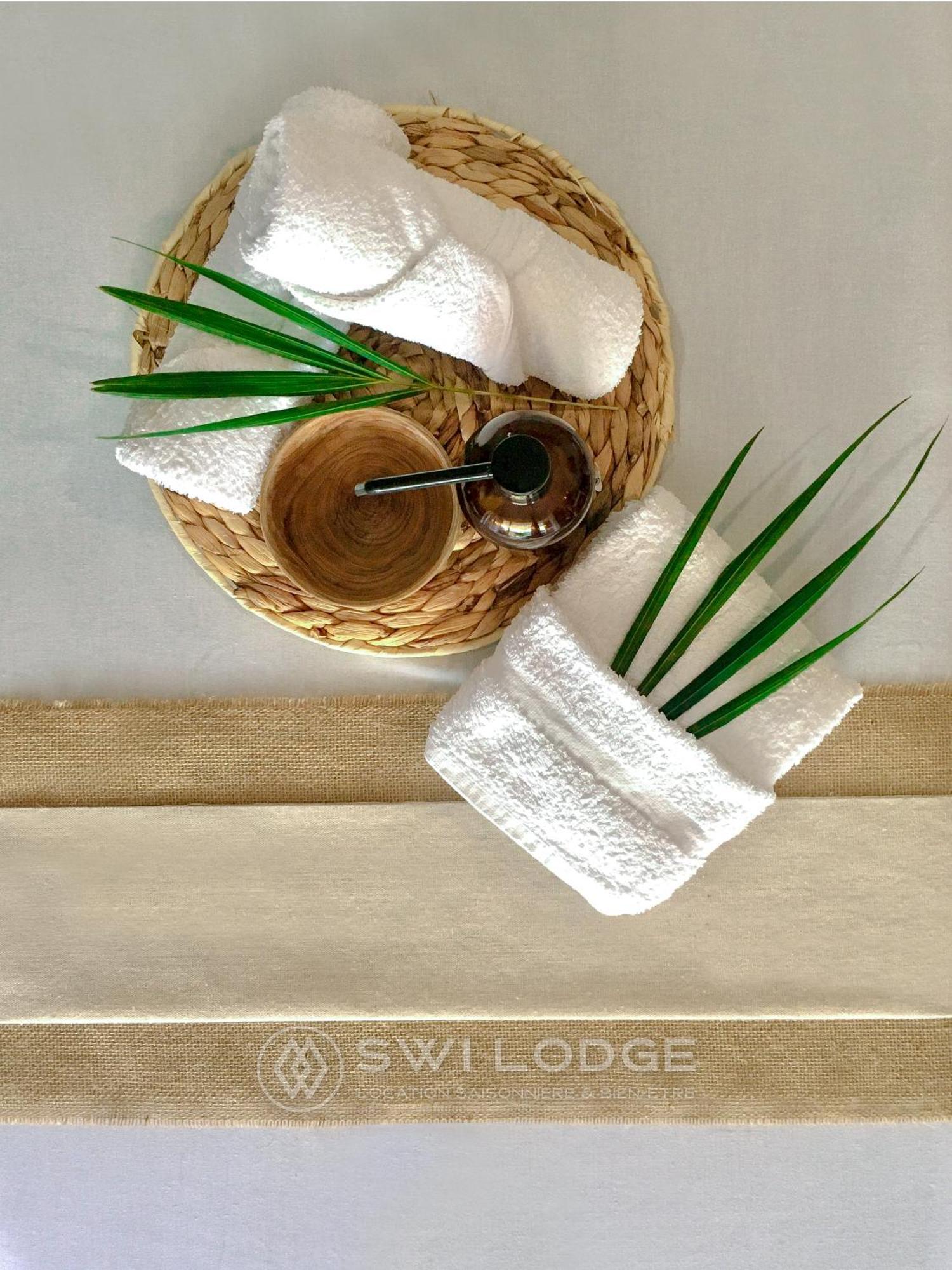 Swilodge Vue Sur Mer ! Petit Dejeuner Et Location De Voiture Possible Ле-Муль Екстер'єр фото
